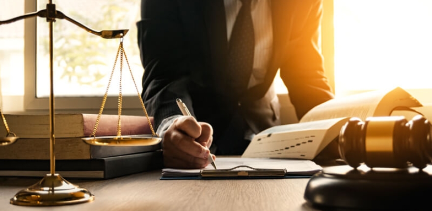 5-Law-Firm-Titles-You-Should-Know-About-new