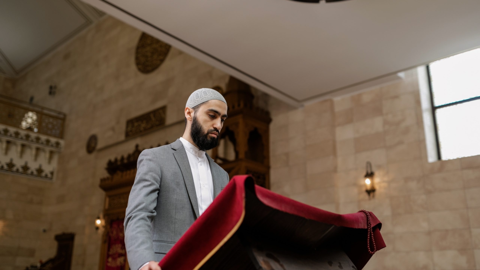 pexels-alena-darmel-8164581